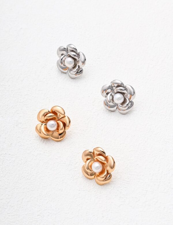 Blossom Pearl Studs